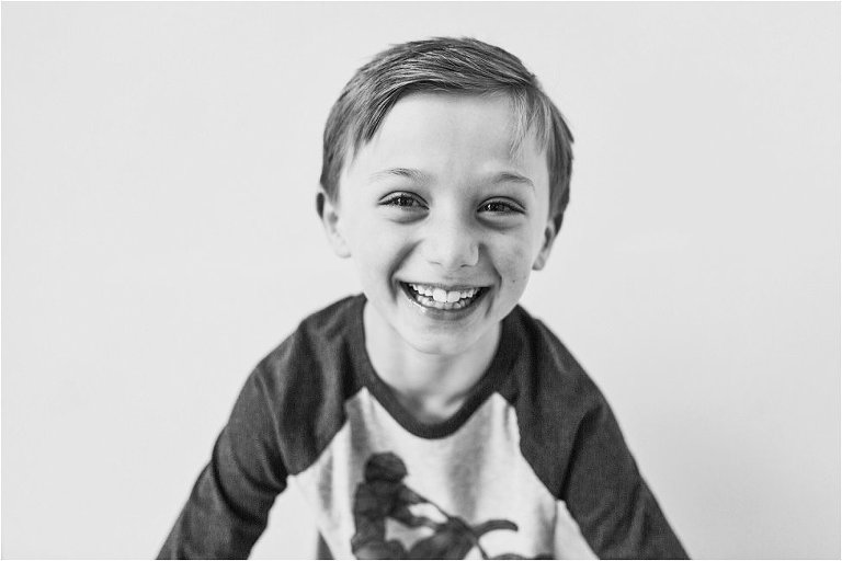 black and white portrait of a little boy.